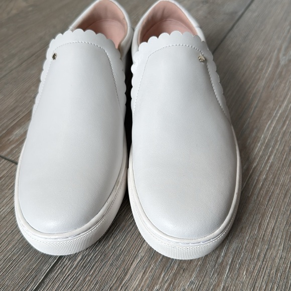 NWOT Kate Spade sneakers slip on size 6.5 white - Picture 4 of 7